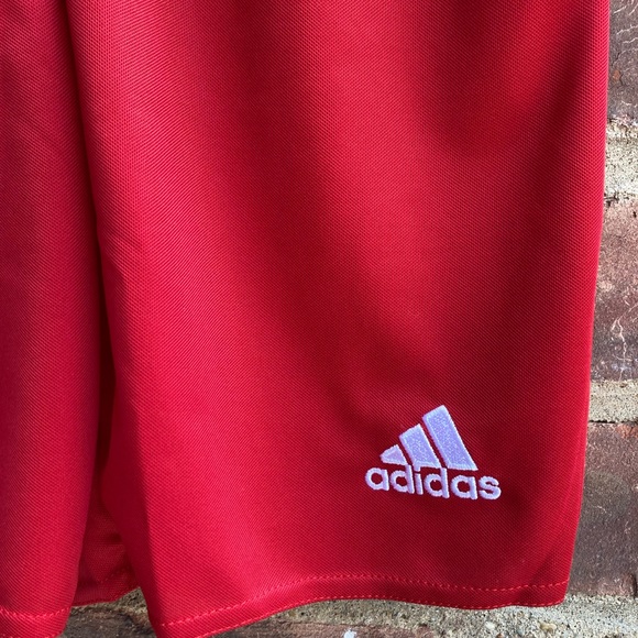 2 pairs of Boys Medium Adidas Athletic shorts 🔴🔵 - Picture 4 of 11